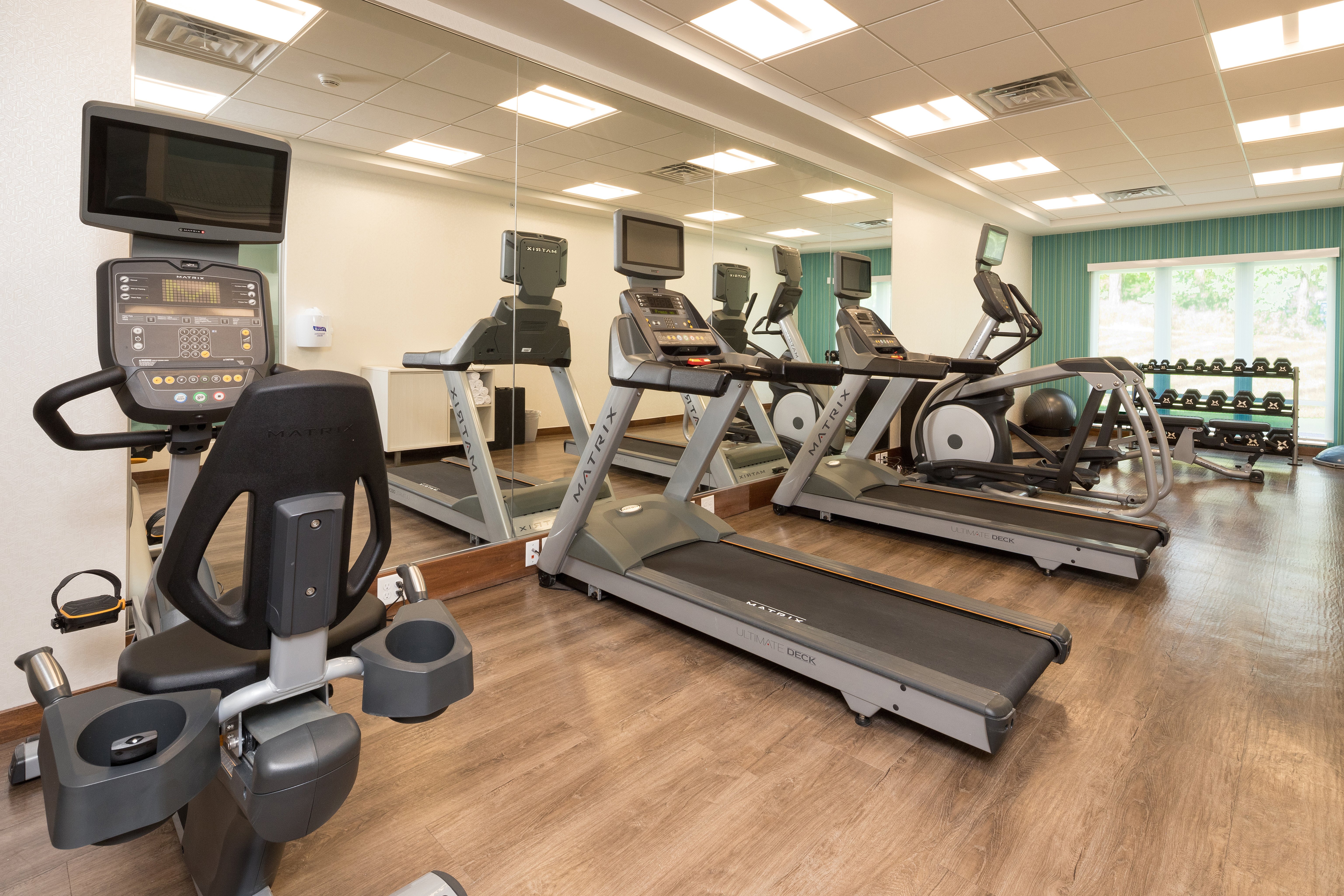 holiday inn express and suites portage by ihg