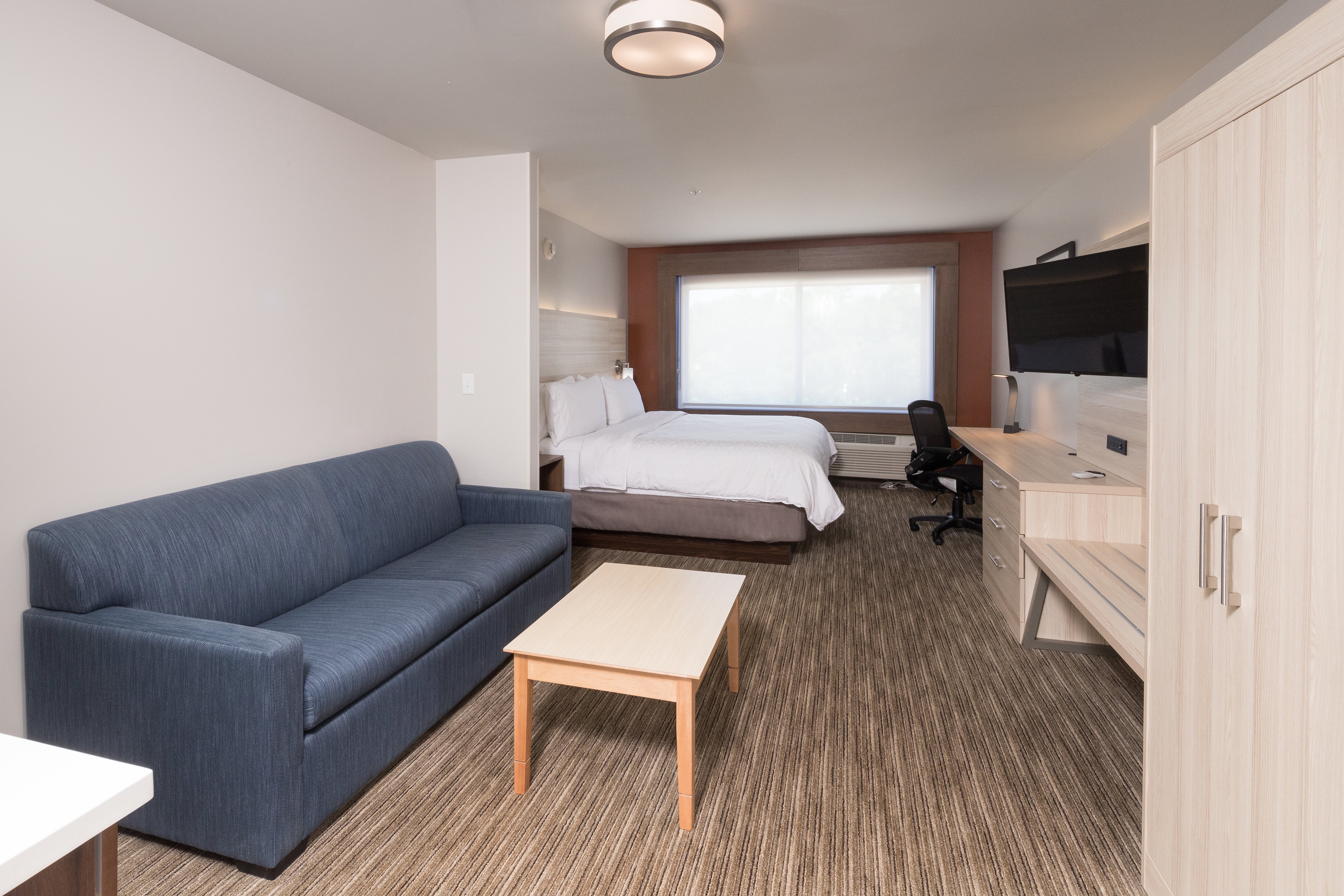 holiday inn express and suites portage by ihg