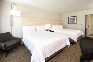 holiday inn express and suites portage by ihg