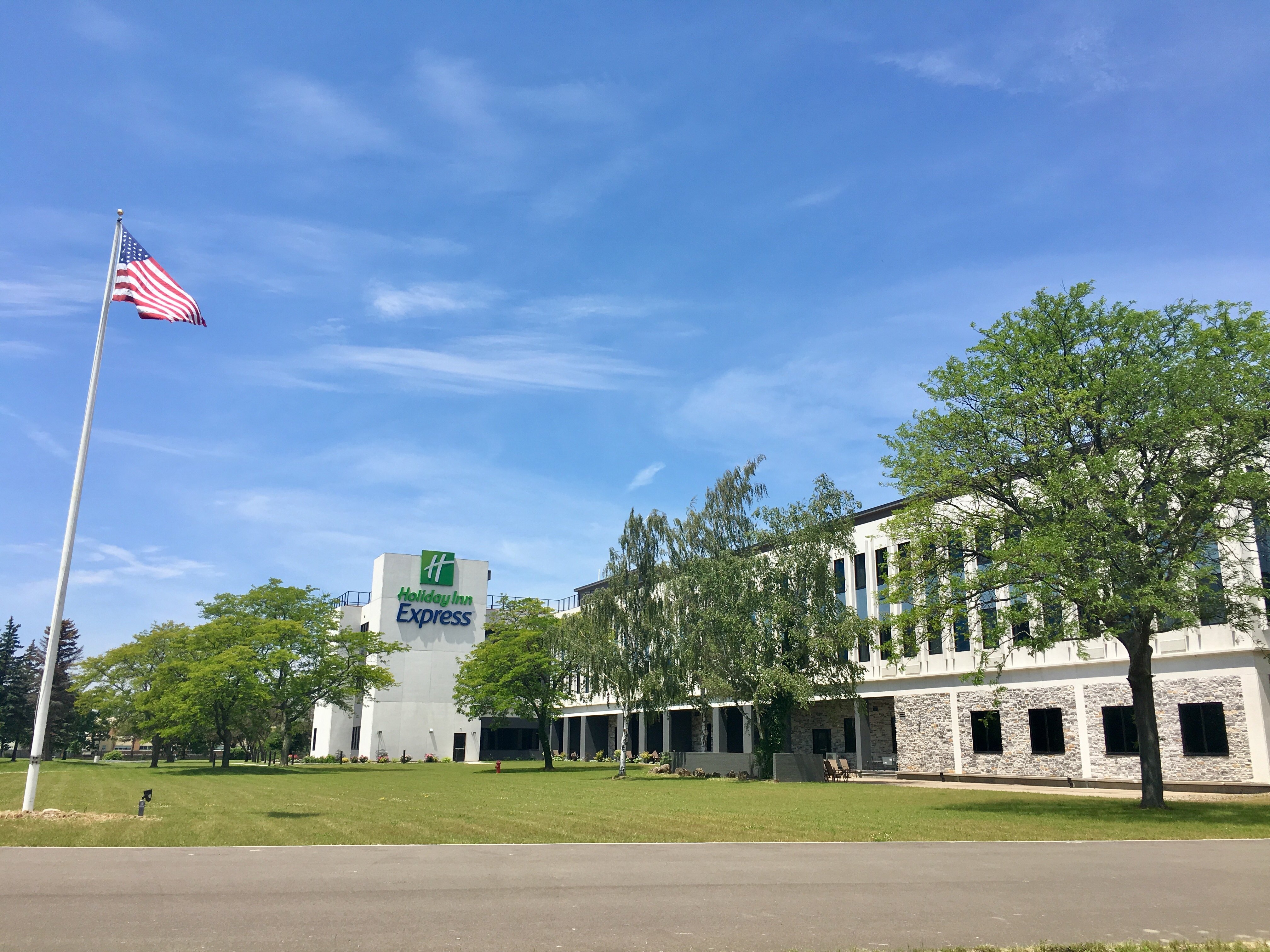 holiday inn express grand island niagara falls by ihg