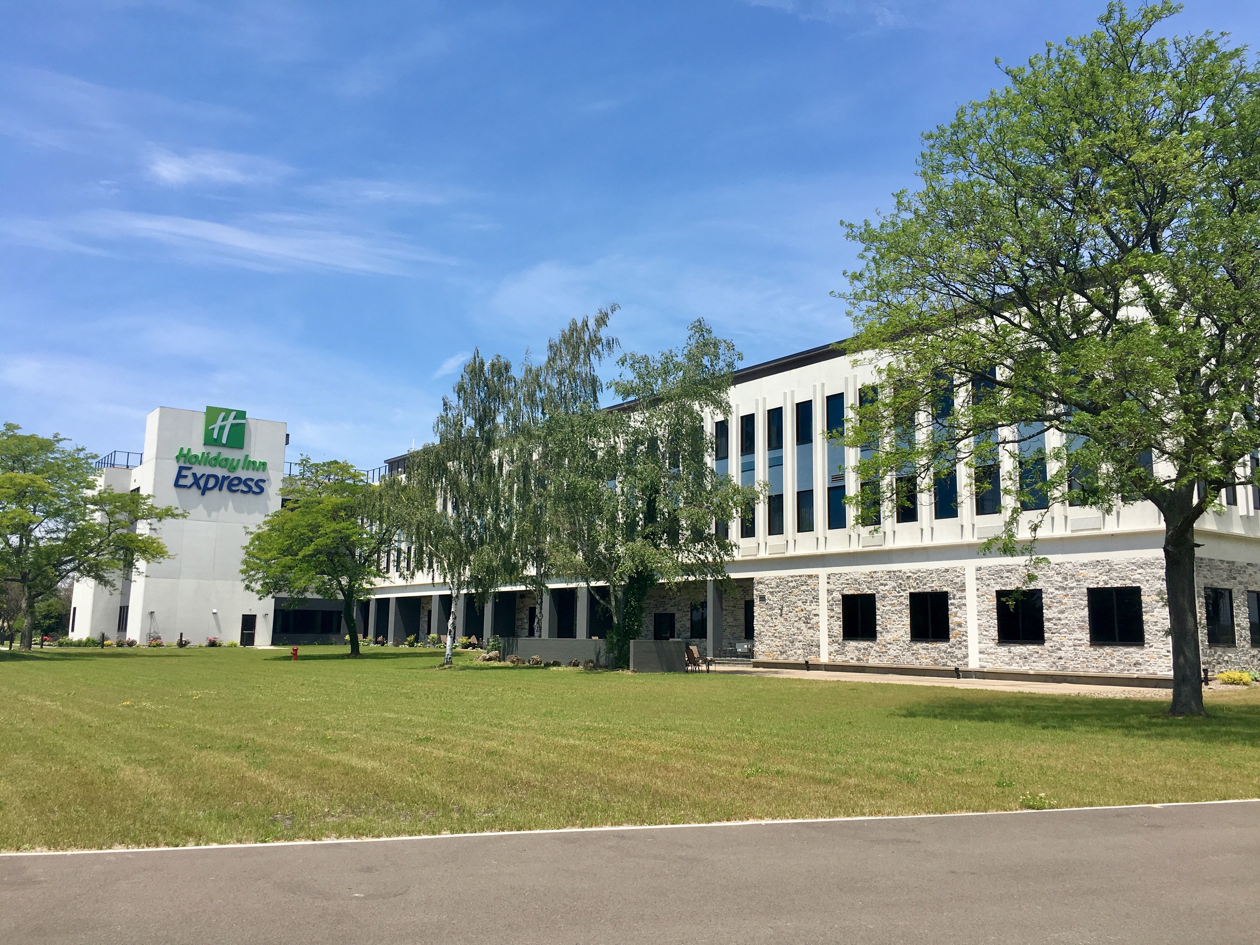 holiday inn express grand island niagara falls by ihg