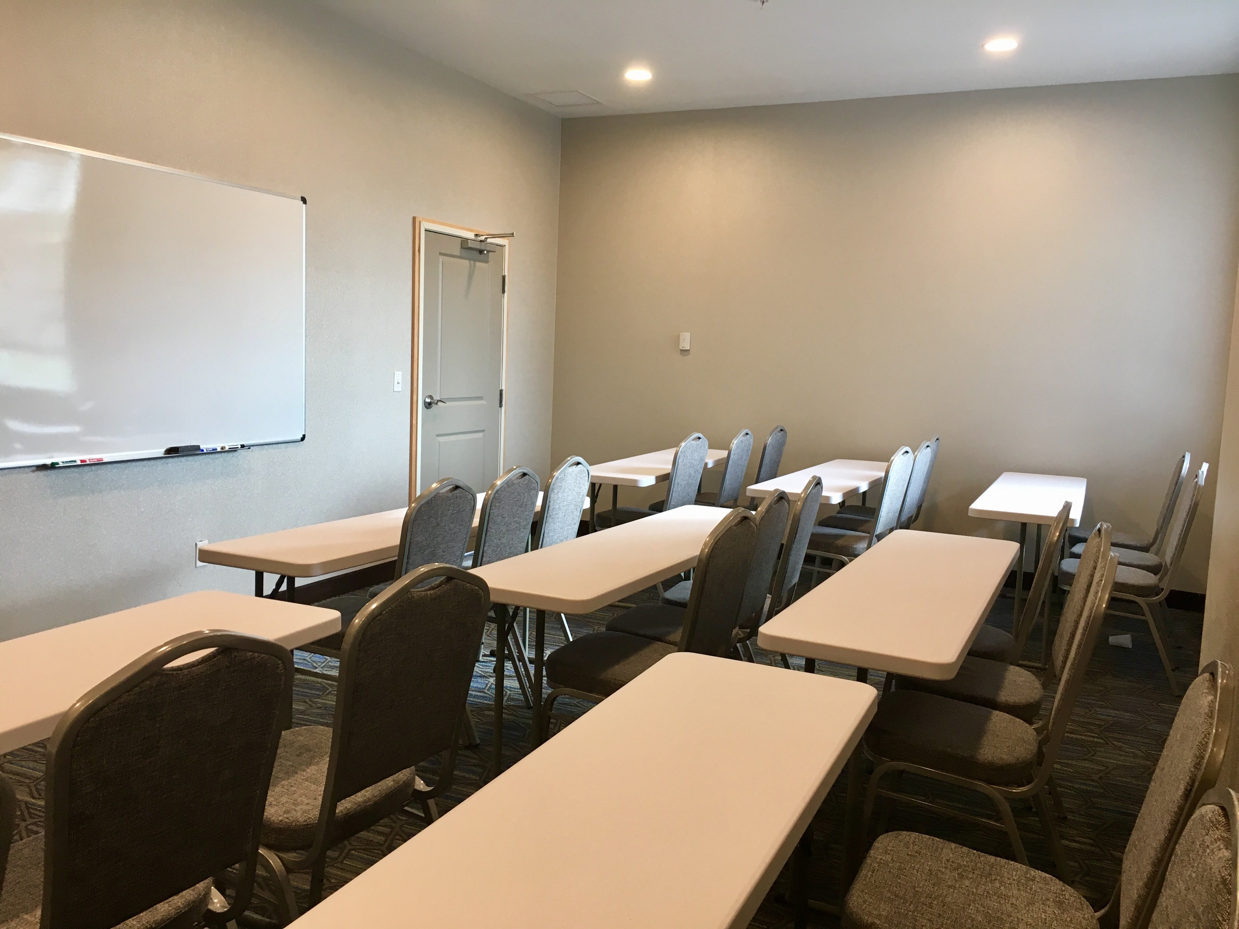 holiday inn express grand island niagara falls by ihg
