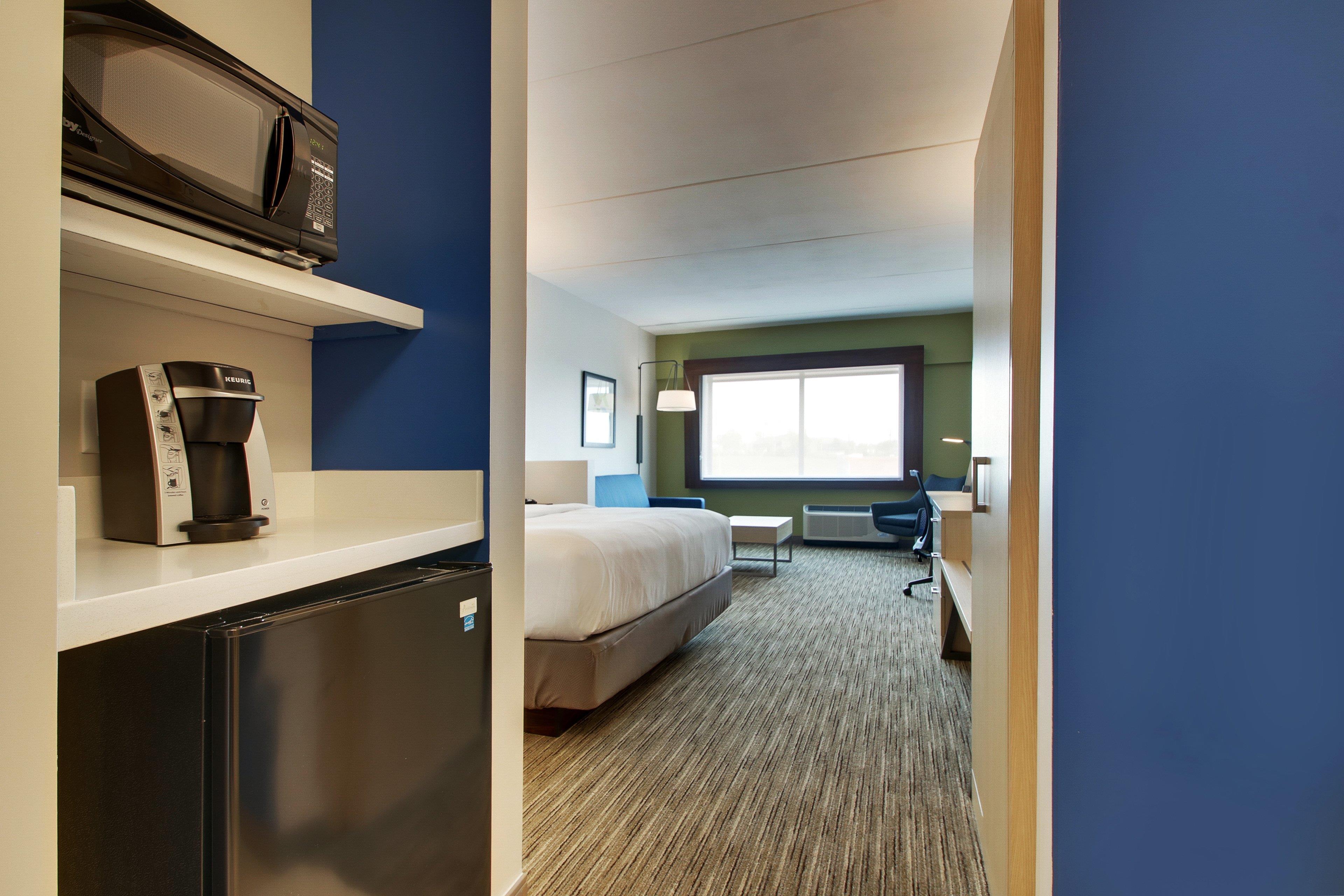 holiday inn express and suites elizabethtown north by ihg