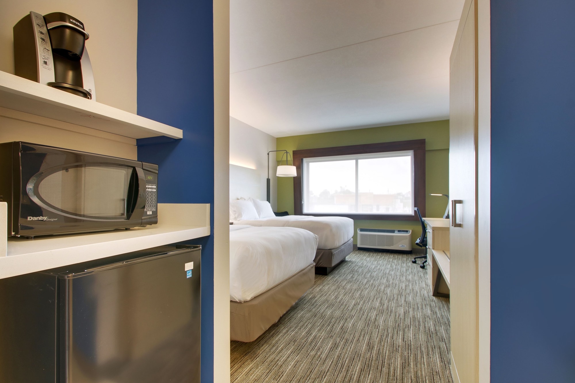 holiday inn express and suites elizabethtown north by ihg