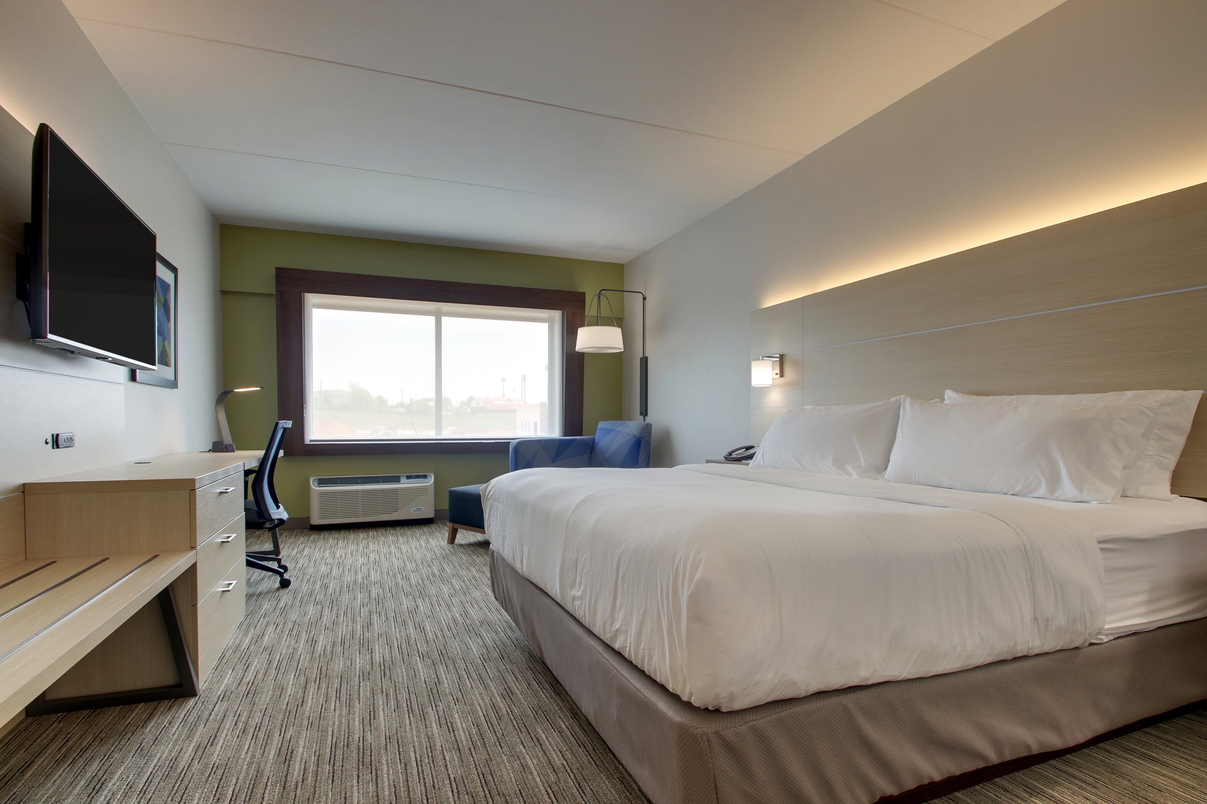 holiday inn express and suites elizabethtown north by ihg