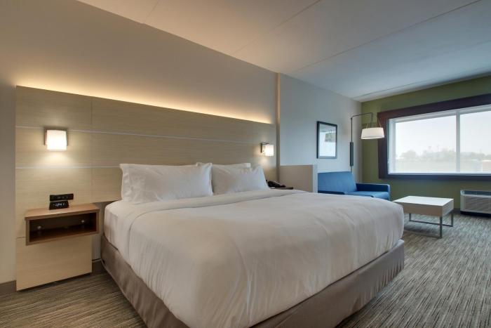 holiday inn express and suites elizabethtown north by ihg