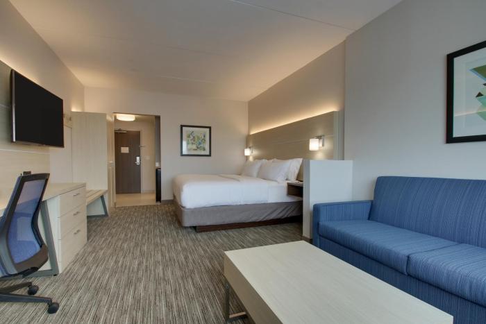 holiday inn express and suites elizabethtown north by ihg