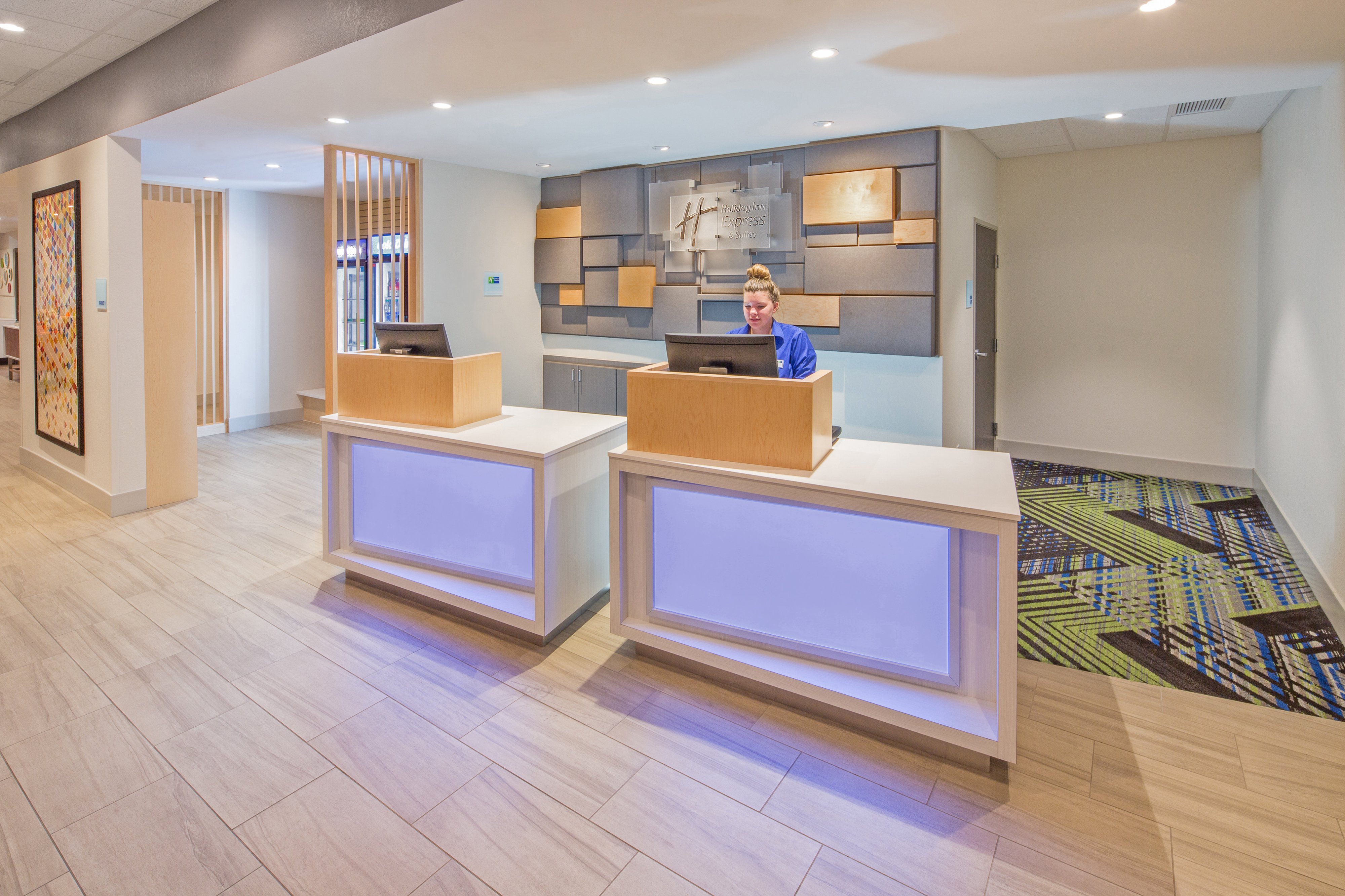 holiday inn exp and sts indianapolis nw zionsville