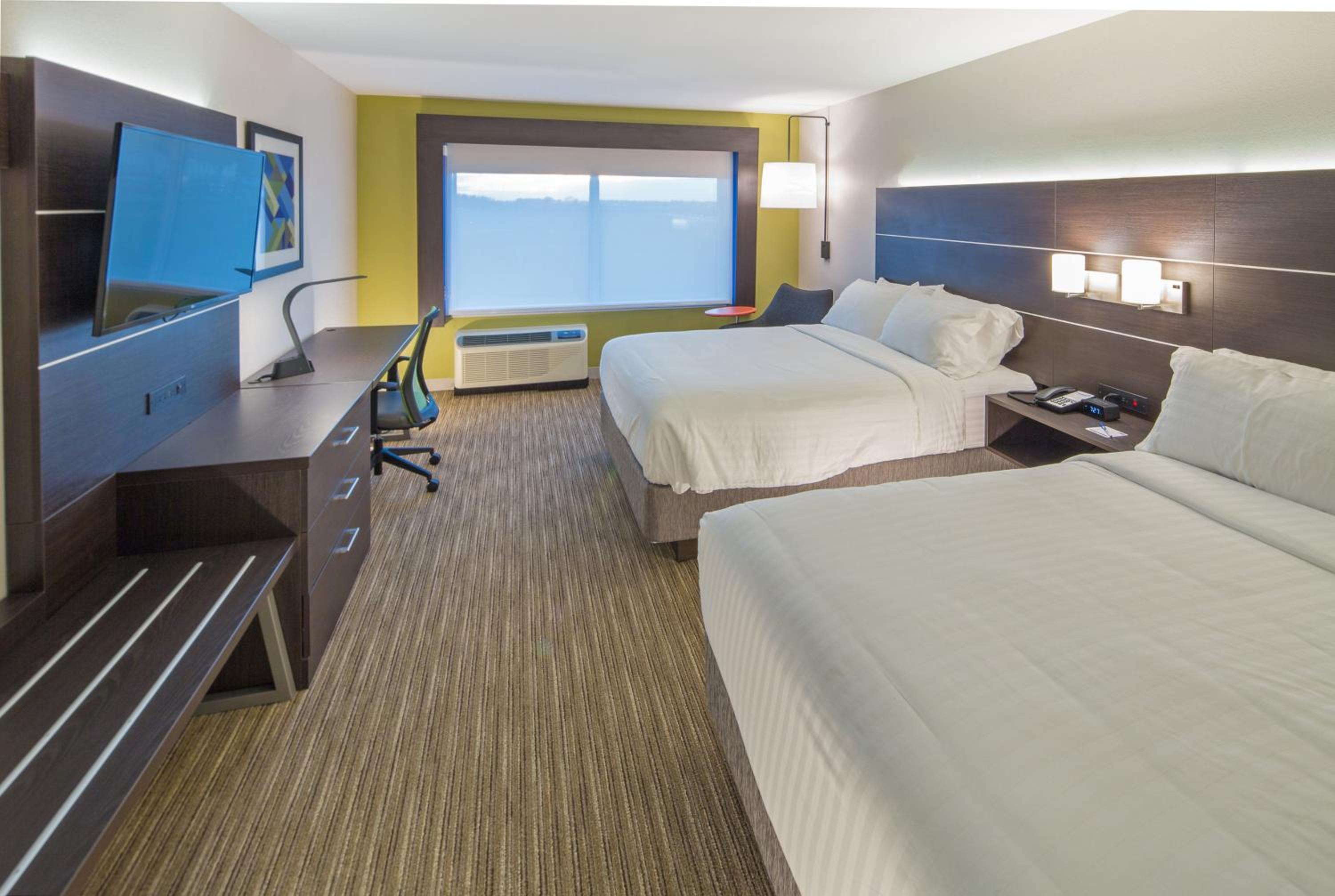 holiday inn exp and sts indianapolis nw zionsville