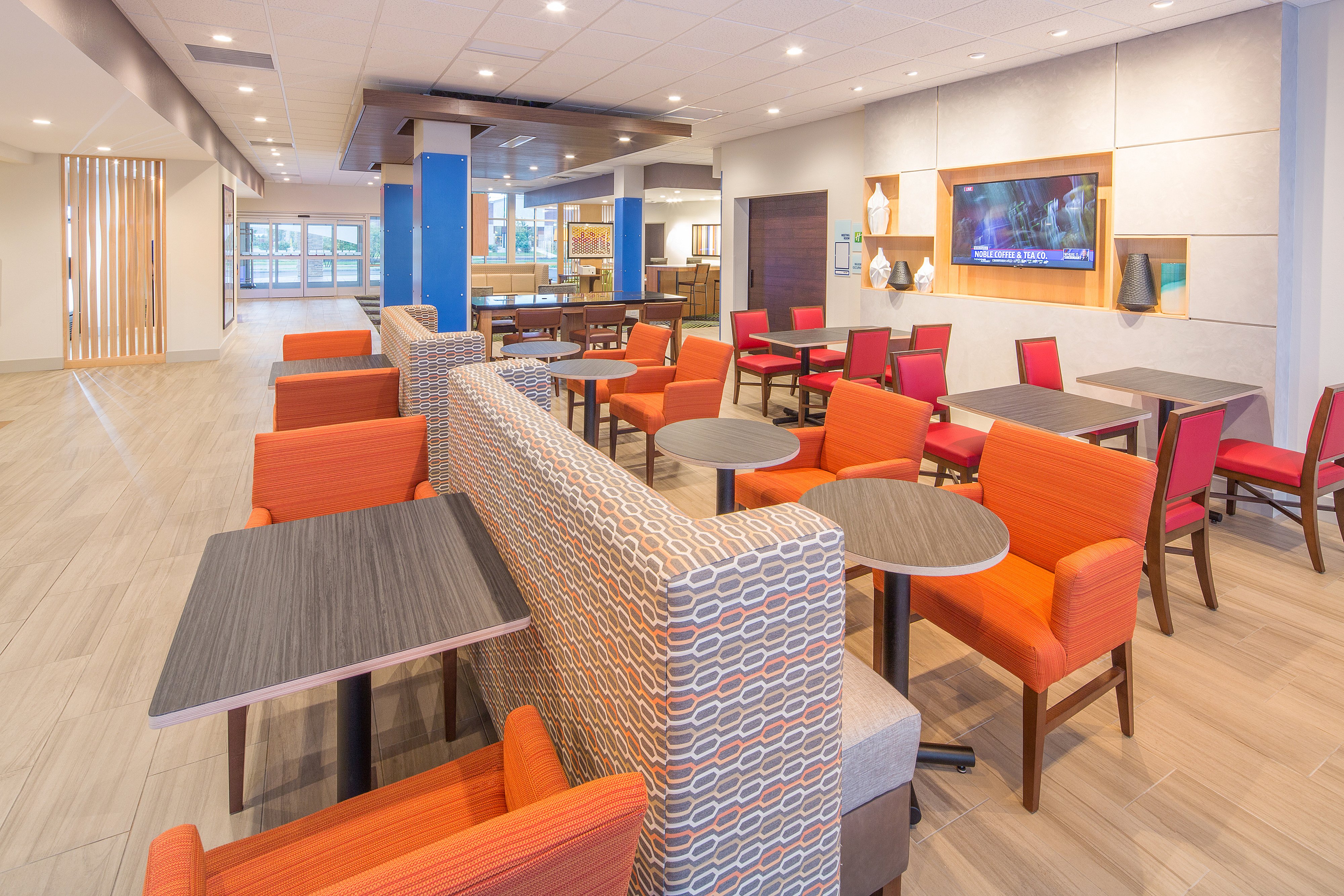 holiday inn exp and sts indianapolis nw zionsville