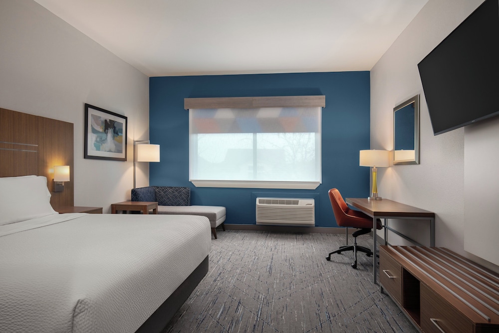 holiday inn express and suites dripping springs