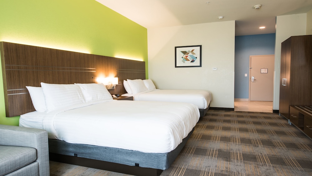 holiday inn express and suites dripping springs