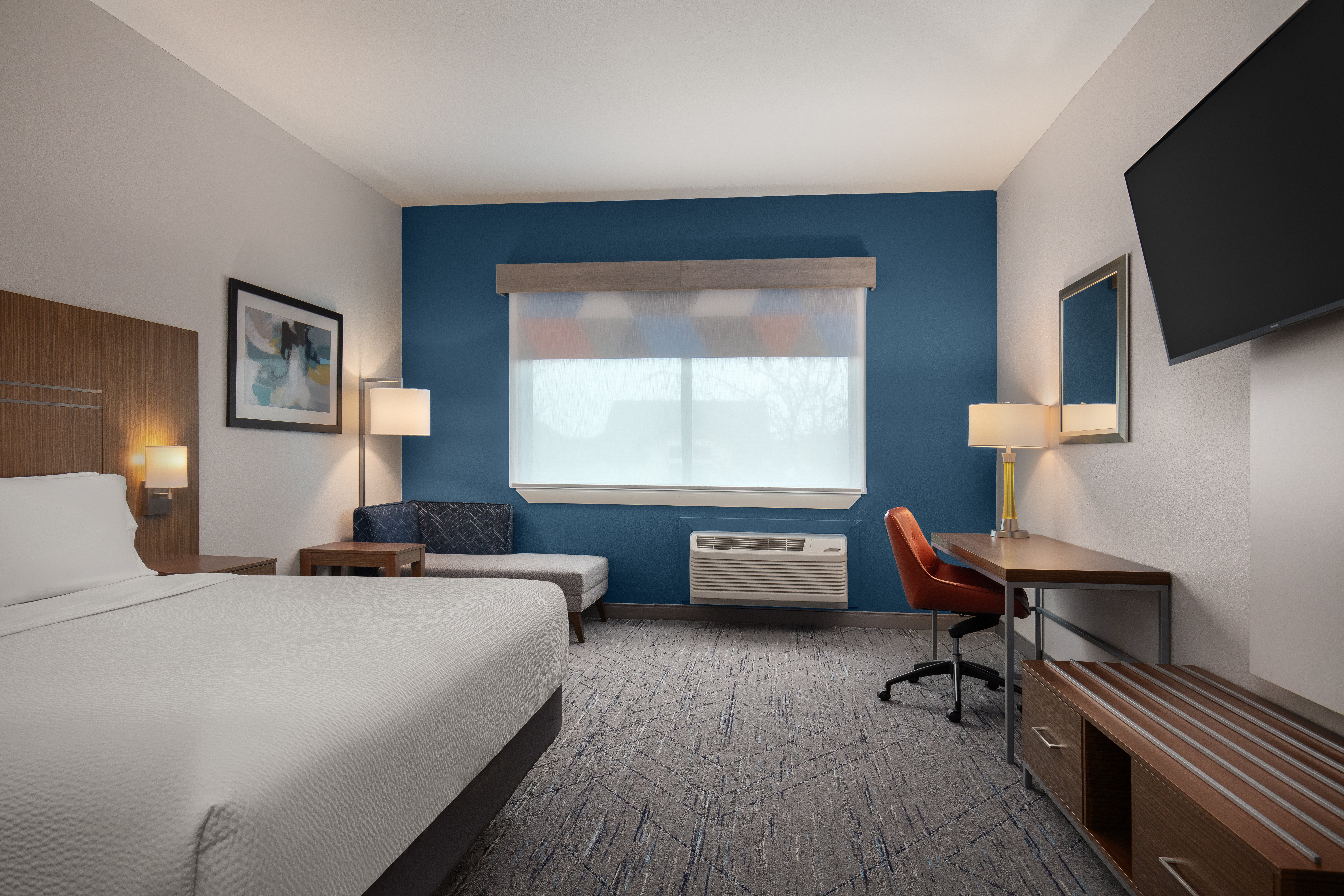 holiday inn express and suites dripping springs
