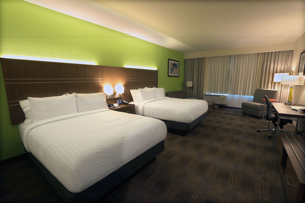 holiday inn express and suites dripping springs