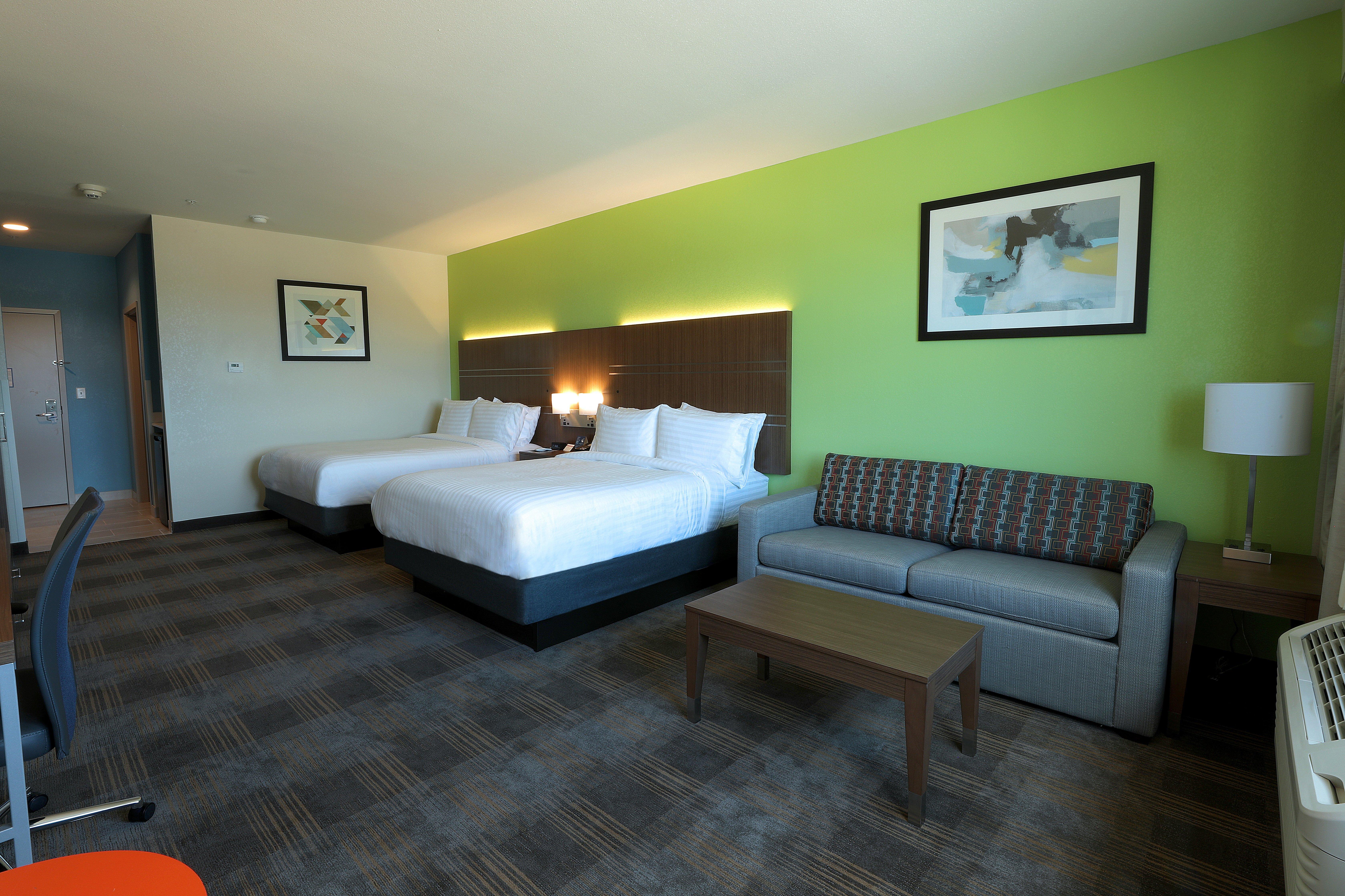 holiday inn express and suites dripping springs