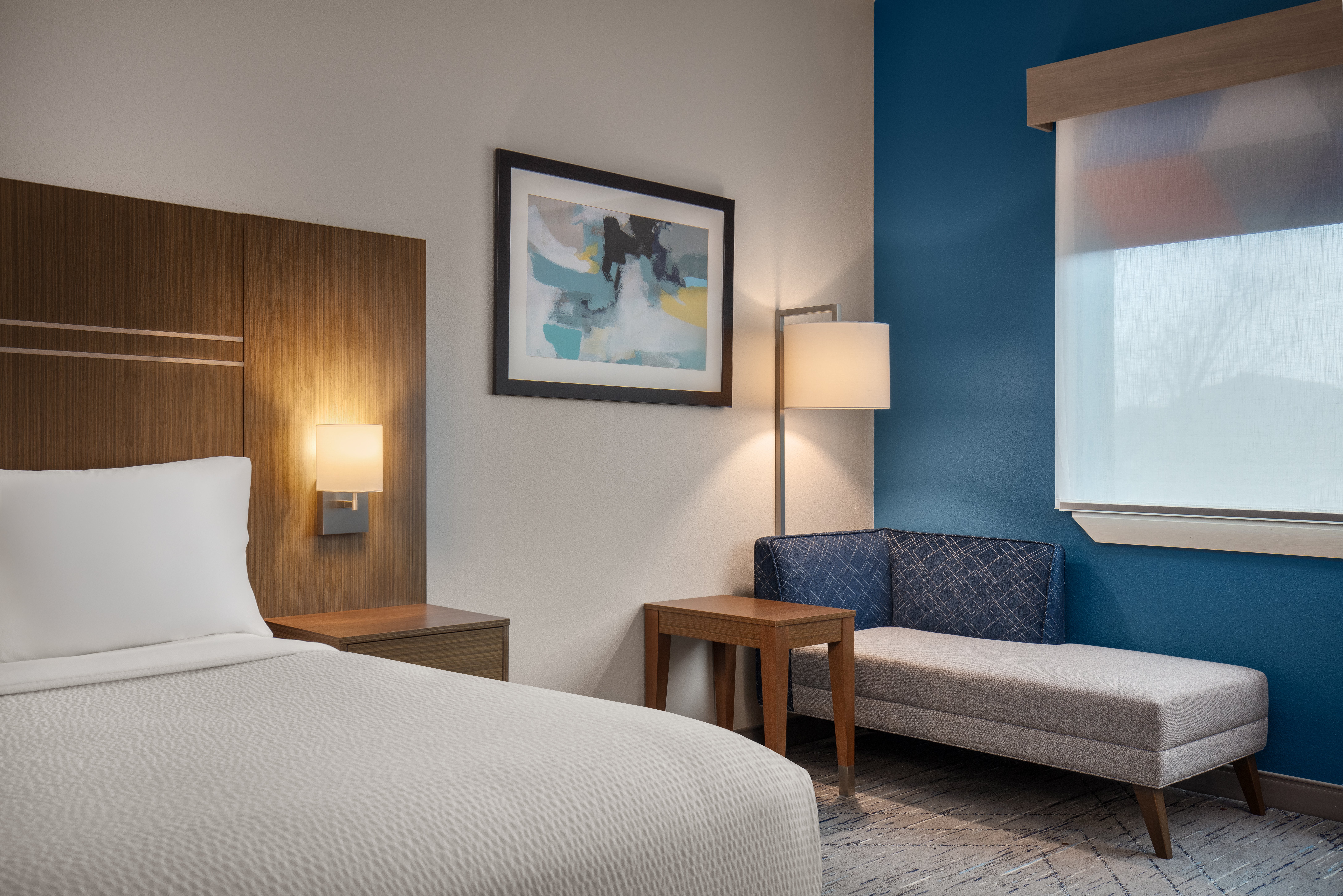 holiday inn express and suites dripping springs