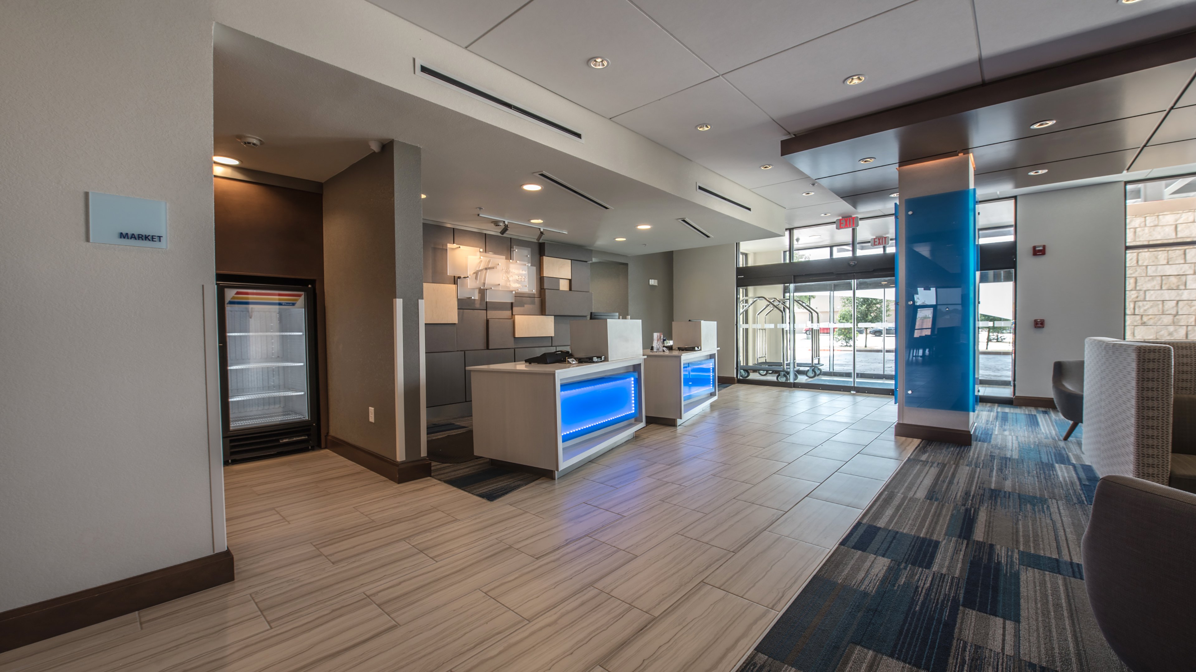 holiday inn express and suites dripping springs