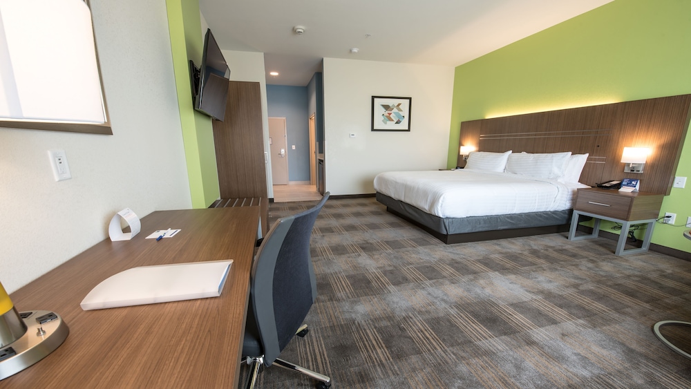 Holiday Inn Express & Suites-Dripping Springs,Dripping Springs>>Austin,3 star