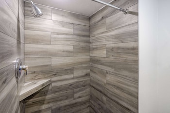 Baymont By Wyndham Appleton,Grand Chute>>Appleton,2.5 star