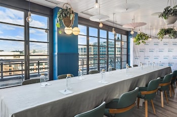 motto by hilton washington dc city center