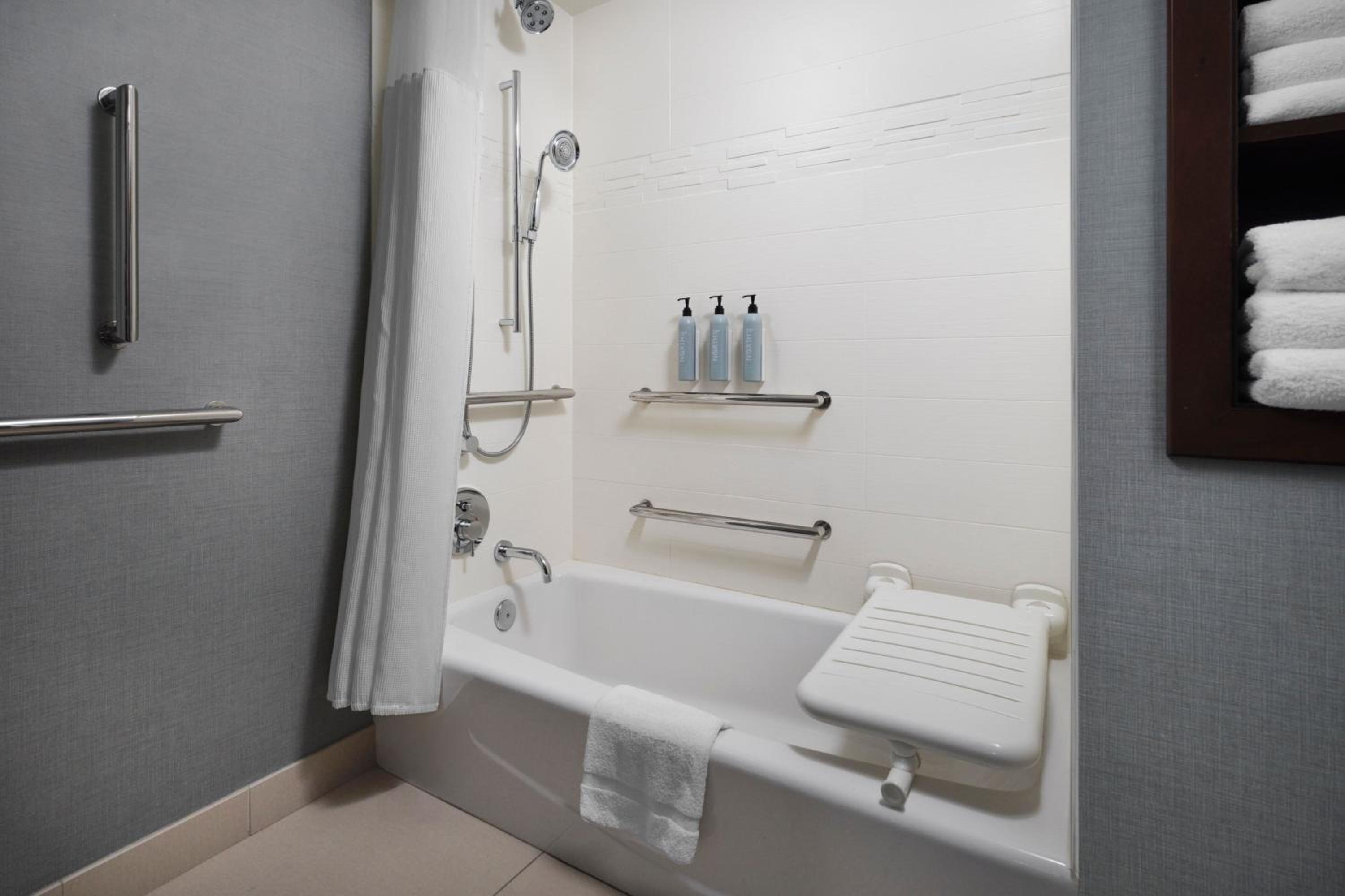 Residence Inn By Marriott Green Bay Downtown,Ashwaubenon>>Allouez,3 star
