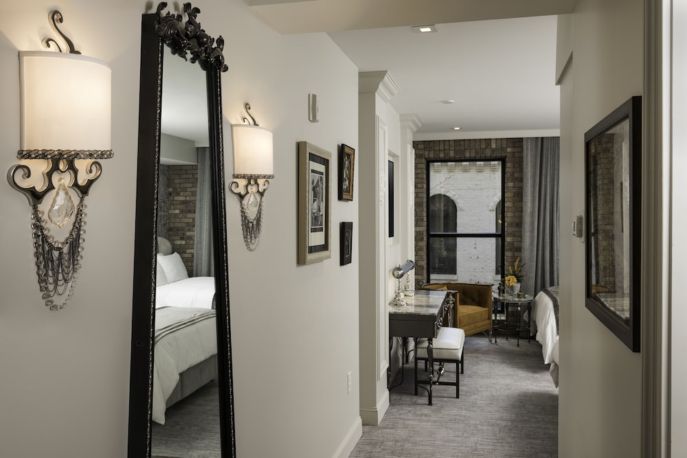 the iveys hotel