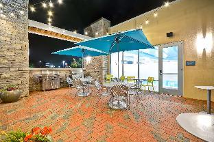 home2 suites by hilton charles town