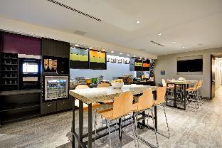 home2 suites by hilton charles town