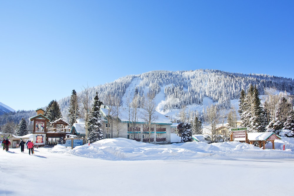 taos ski valley