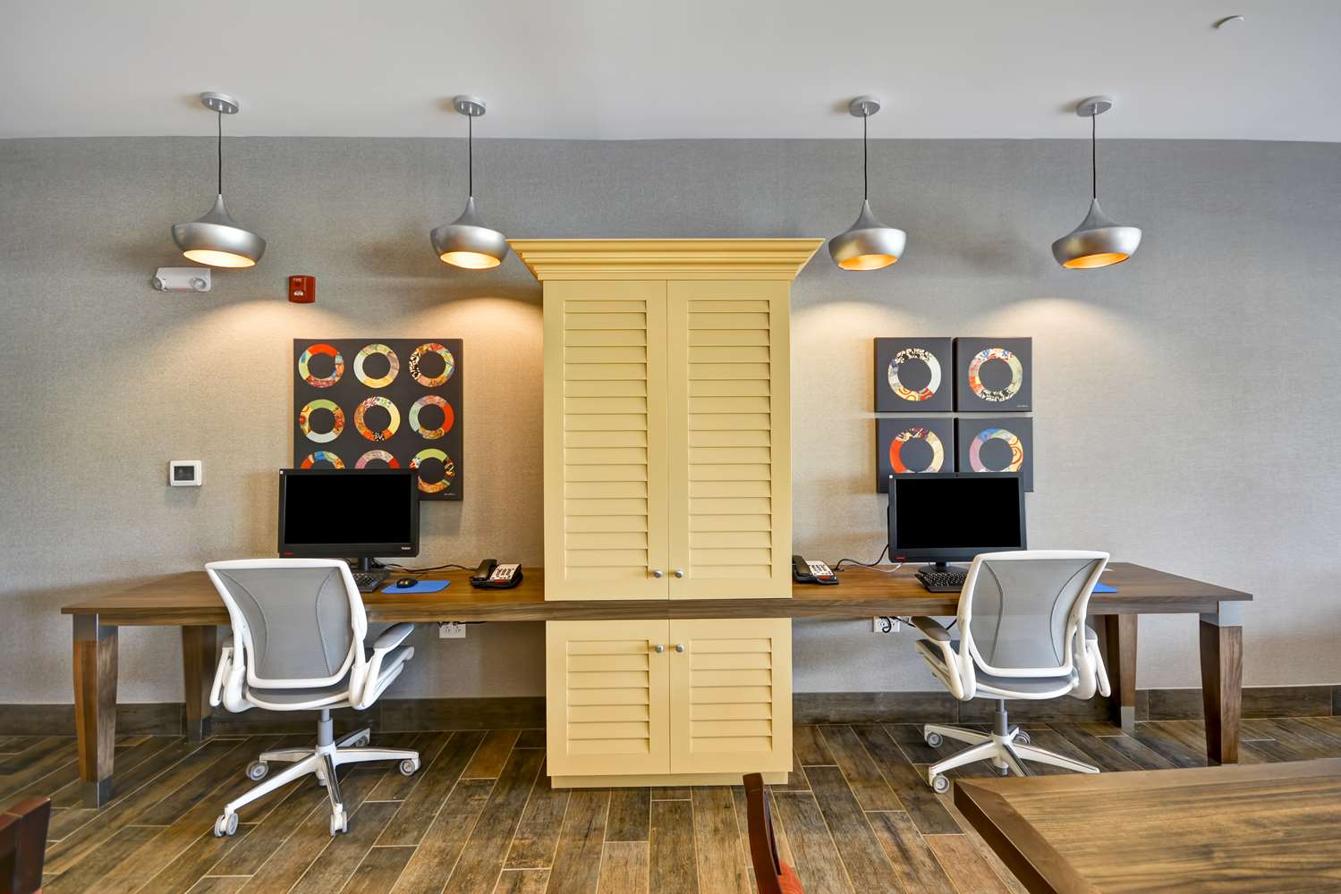 home2 suites by hilton pigeon forge