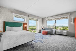 home2 suites by hilton pigeon forge