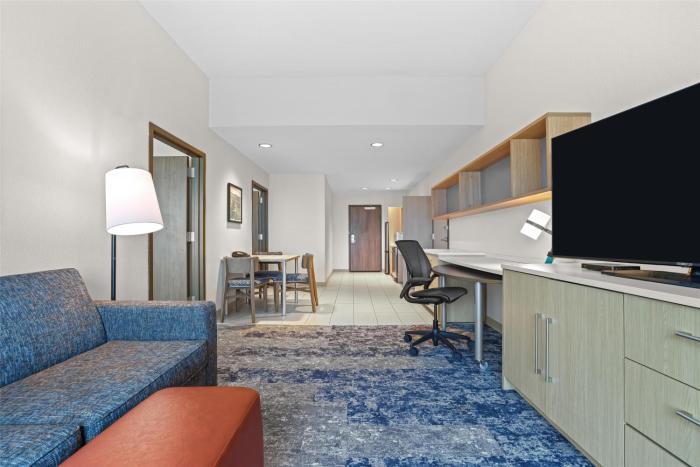 home2 suites by hilton pigeon forge
