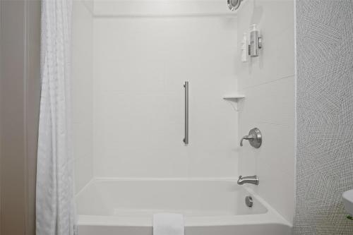 home2 suites by hilton pigeon forge