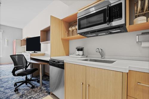 home2 suites by hilton pigeon forge