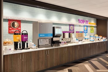 tru by hilton lancaster east
