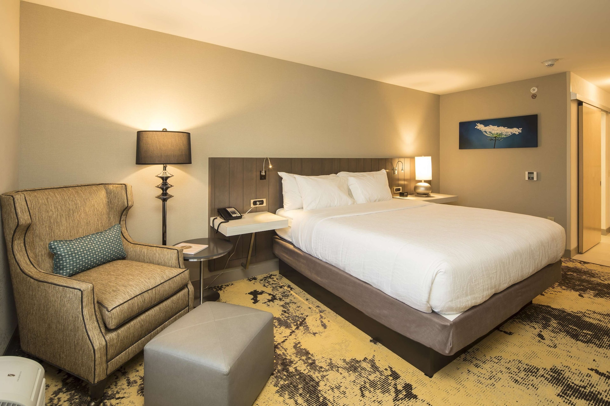 hilton garden inn pittsburgh airport