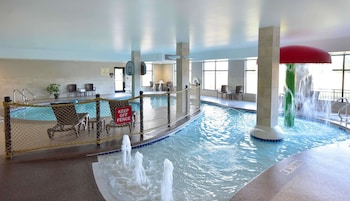 hampton inn and suites at wisconsin dells lake delton