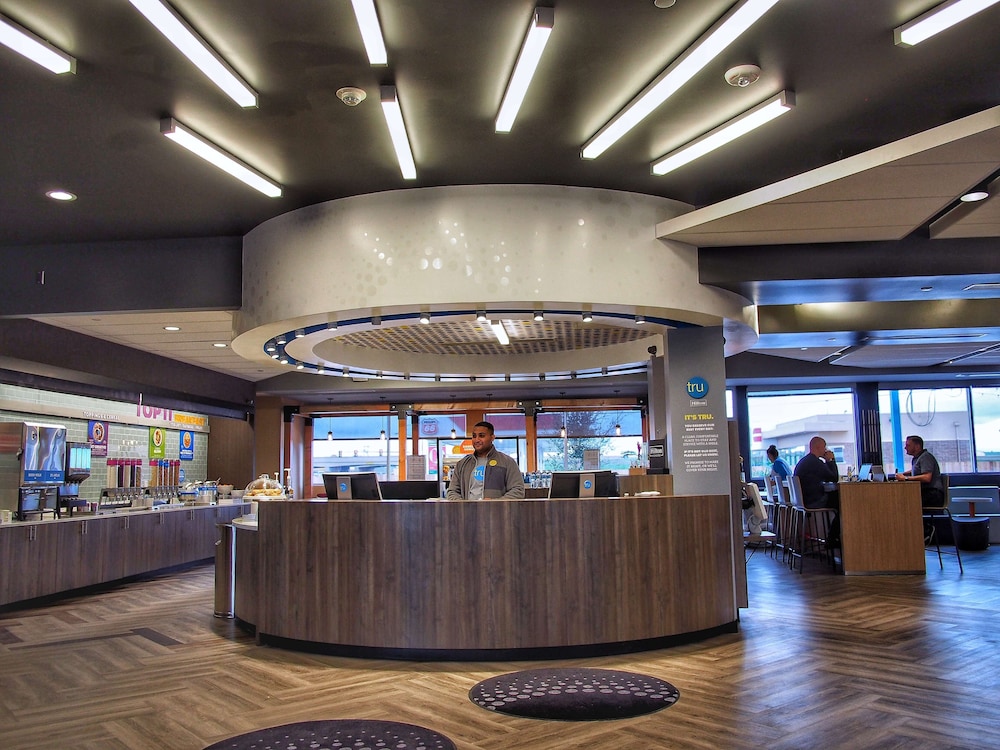 tru by hilton oklahoma city airport