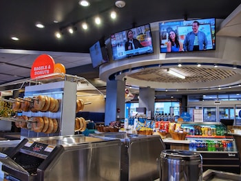 tru by hilton oklahoma city airport