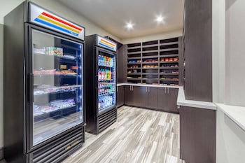 comfort inn and suites oklahoma city south i 35