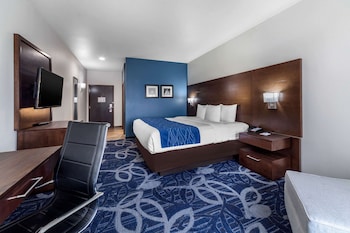 comfort inn and suites oklahoma city south i 35