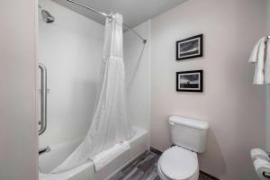 comfort inn and suites oklahoma city south i 35