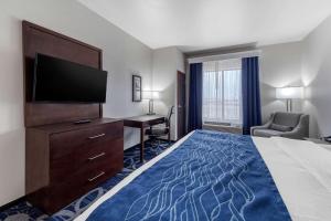 comfort inn and suites oklahoma city south i 35