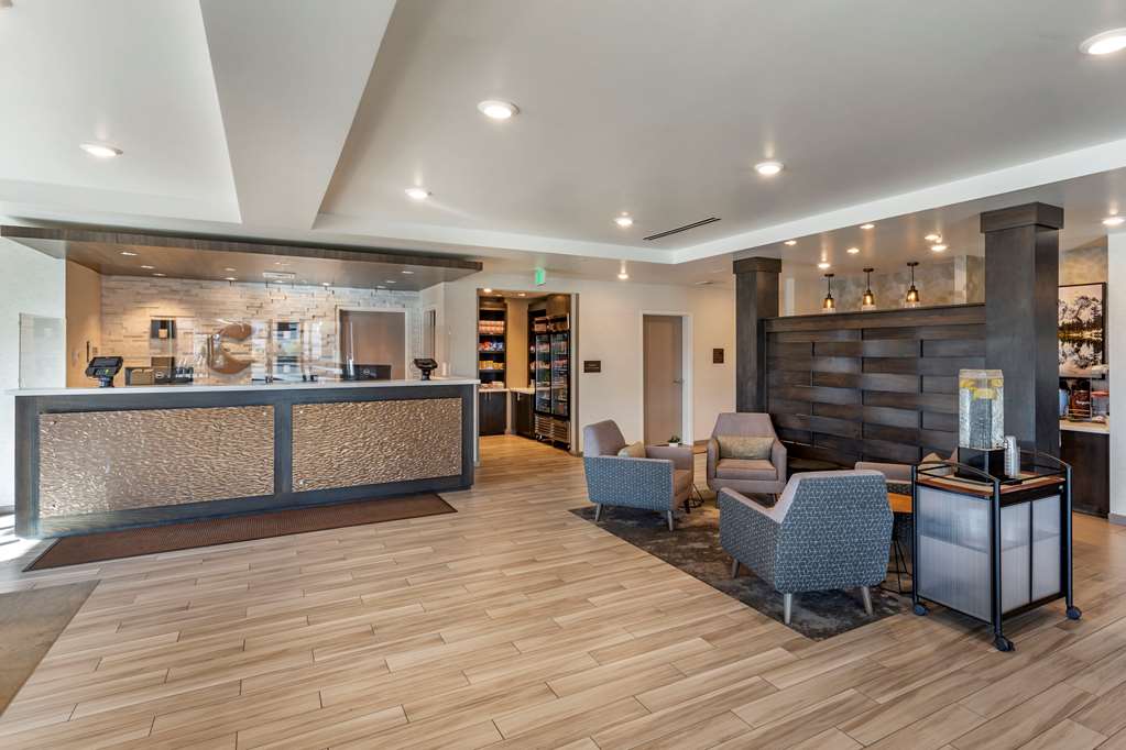 comfort inn and suites salt lake city airport