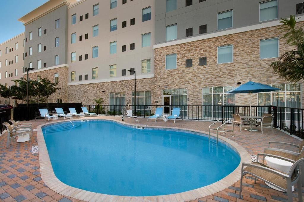 hampton inn miami airport east fl