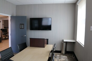 best western plus new barstow inn and suites