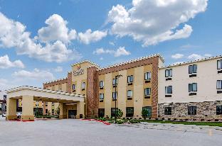 comfort inn and suites shawnee kansas city