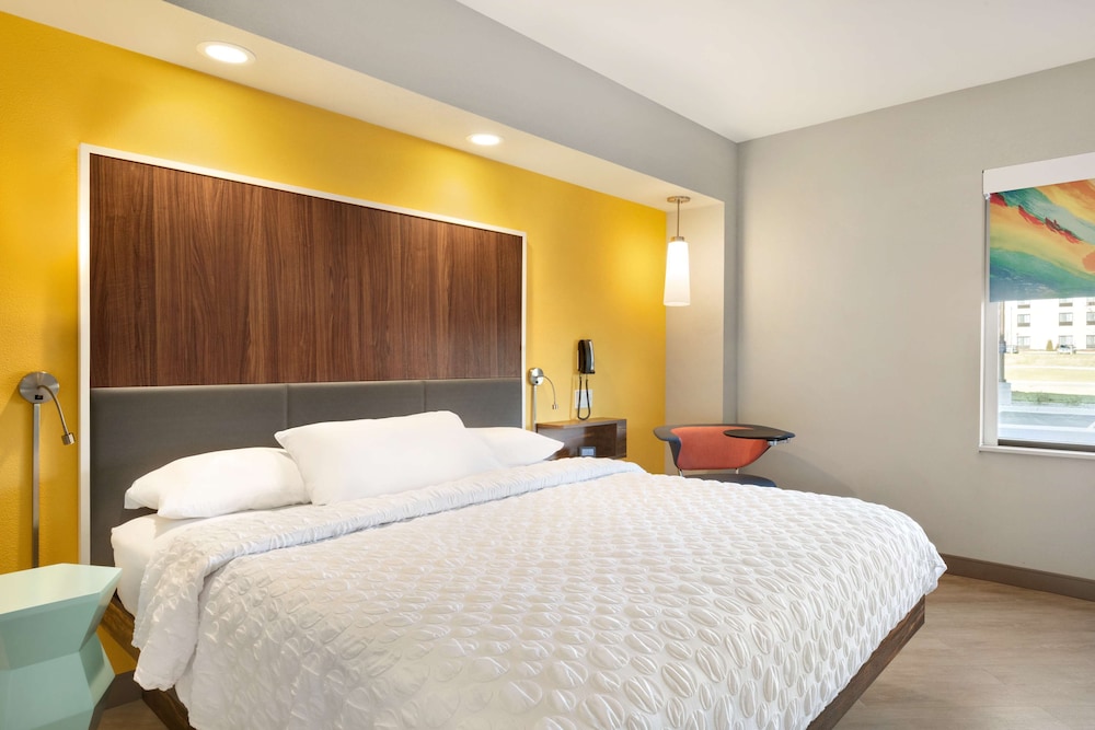 Tru By Hilton Cheyenne Wy,Laramie>>Cheyenne,3 star