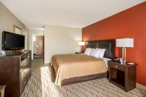chester hotel and conference center