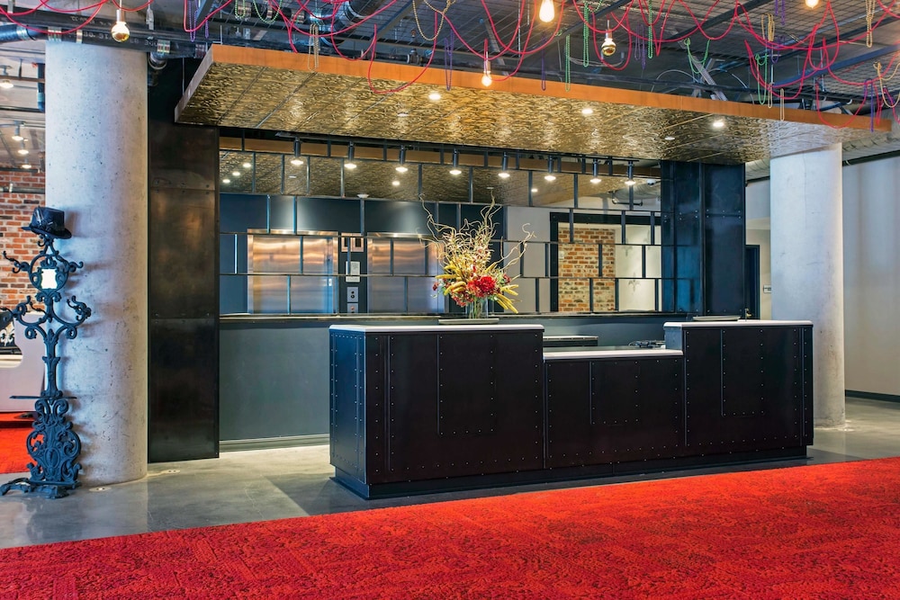 cambria hotel new orleans downtown warehouse district